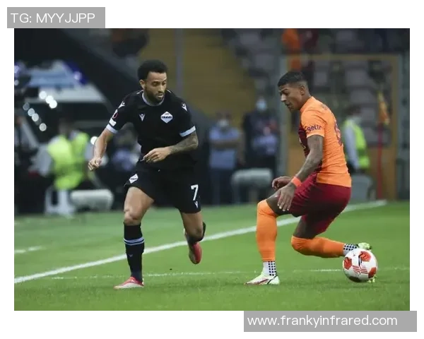 欧联杯惊天冷门多特蒙德5-0狂胜本菲卡红牌事件引发全场热议