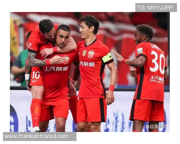 中超精彩对决波尔图3-0战胜尤文图斯帽子戏法引发全场狂欢