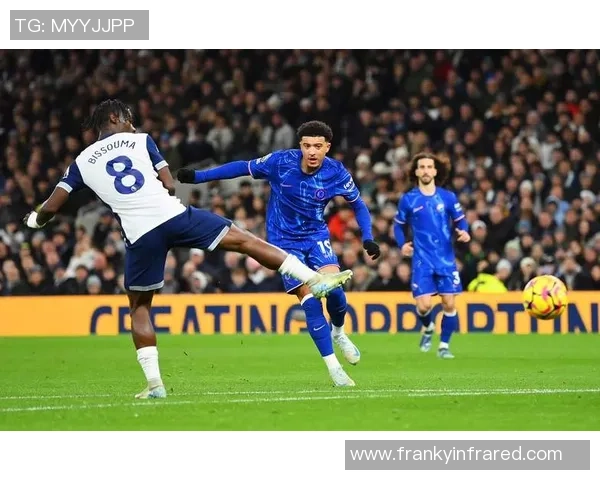 切尔西在世界杯激战中以4-3逆转马竞神奇扑救引发全场狂欢与转会热议 切尔西在世界杯激战中以4-3逆转马竞神奇扑救引发全场狂欢与转会热议