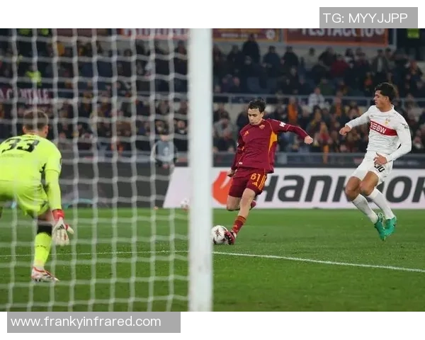 欧联杯本菲卡大胜巴萨三球零封全场焦点解析与赛后反响