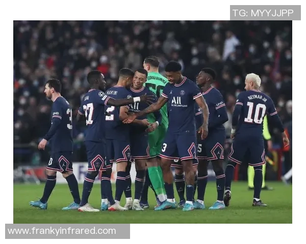 皇马友谊赛逆转巴黎圣日耳曼帽子戏法点燃全场激情